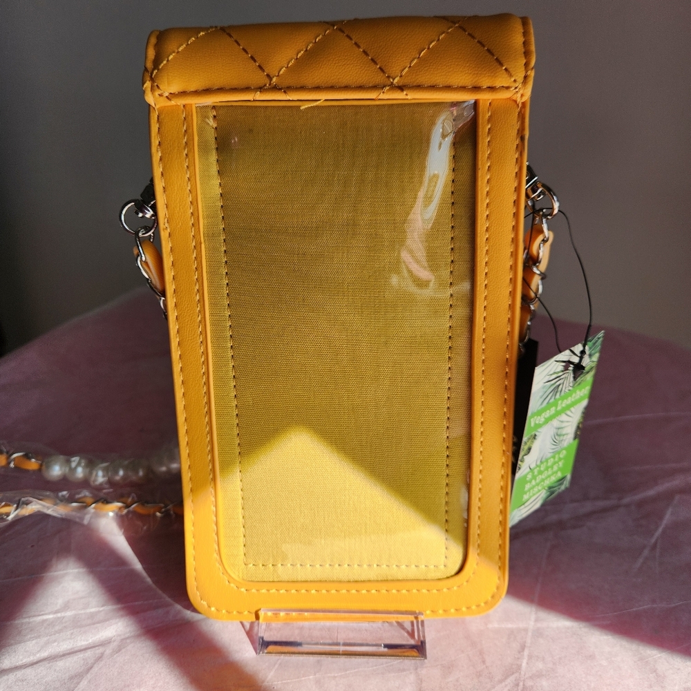 Badgley Mischka Diamond Quilt phone cases, crossbody w/pearls, NWT-SELECT ONE! - Picture 9 of 11